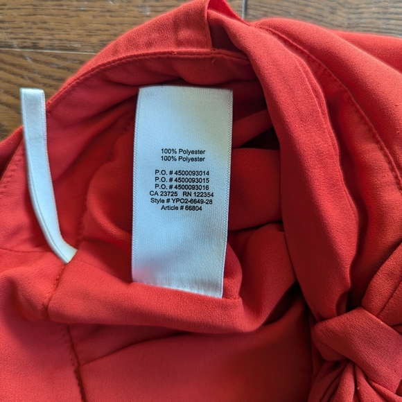 ARITZIA Sunday Best WESTLEY Short Pleated Red Womens Size 4 Tie Belt Feminin - Picture 7 of 12